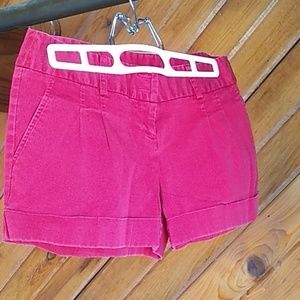 Red shorts Sz 5
